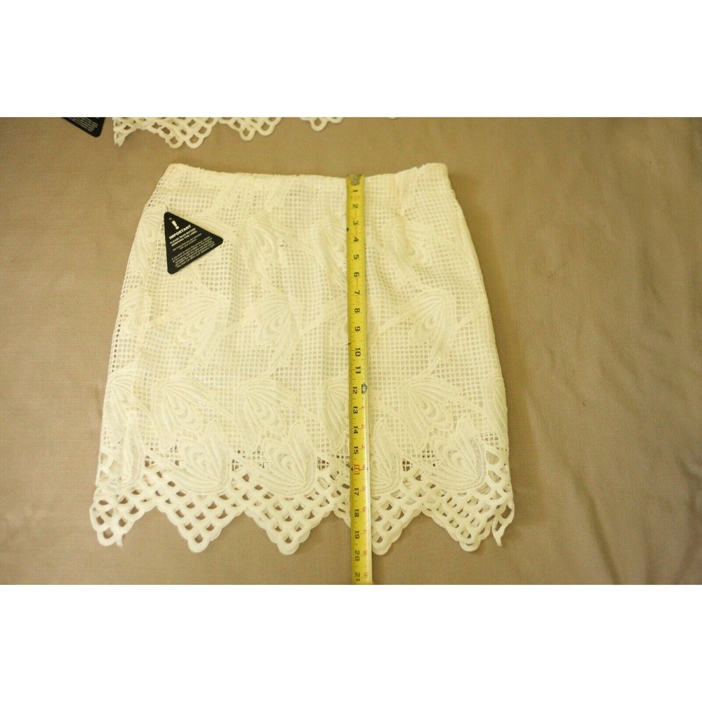 NWT RARE LONDON Women's Sz L Crochet Knit 2 Pcs Set Top And Skirt Lined White - Picture 12 of 12